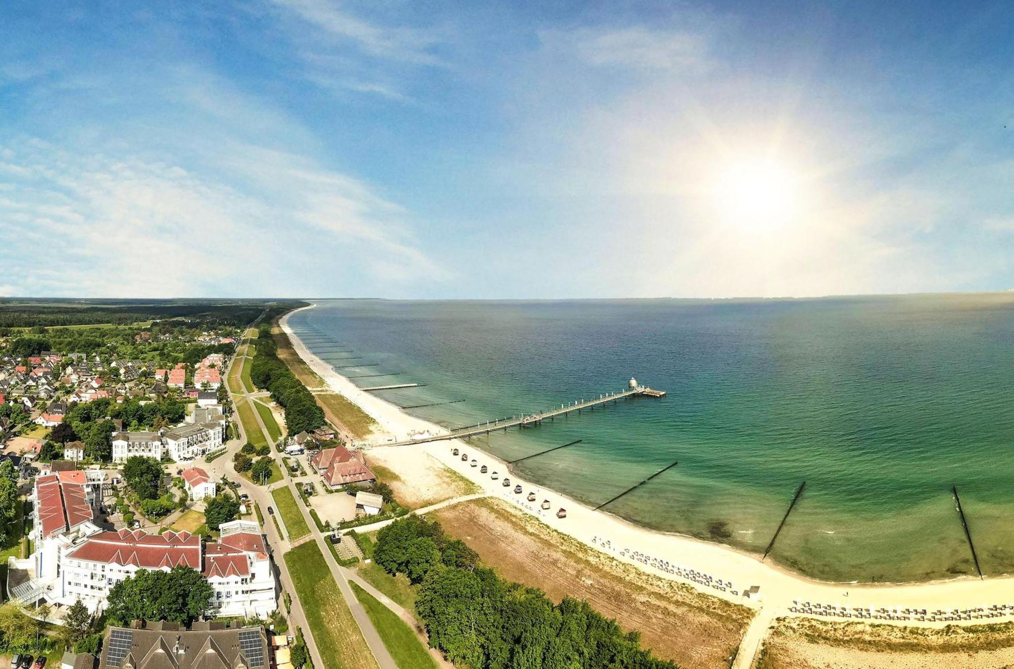 Apartment Heymat An Der Seebruecke Zingst Luaran gambar
